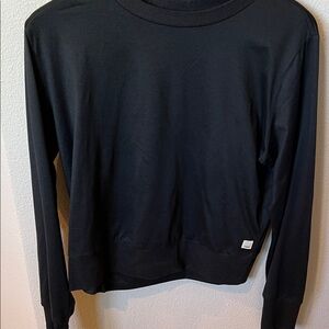 Vuori Women's Daydream Heathered Black Crew Neck